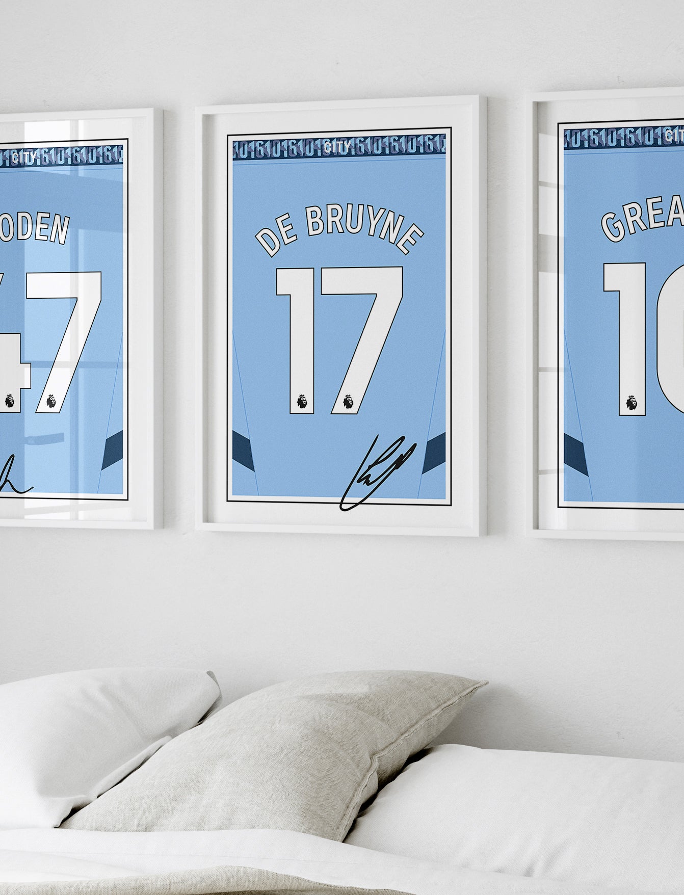 Kevin De Bruyne 24/25 Man City Home Shirt Poster