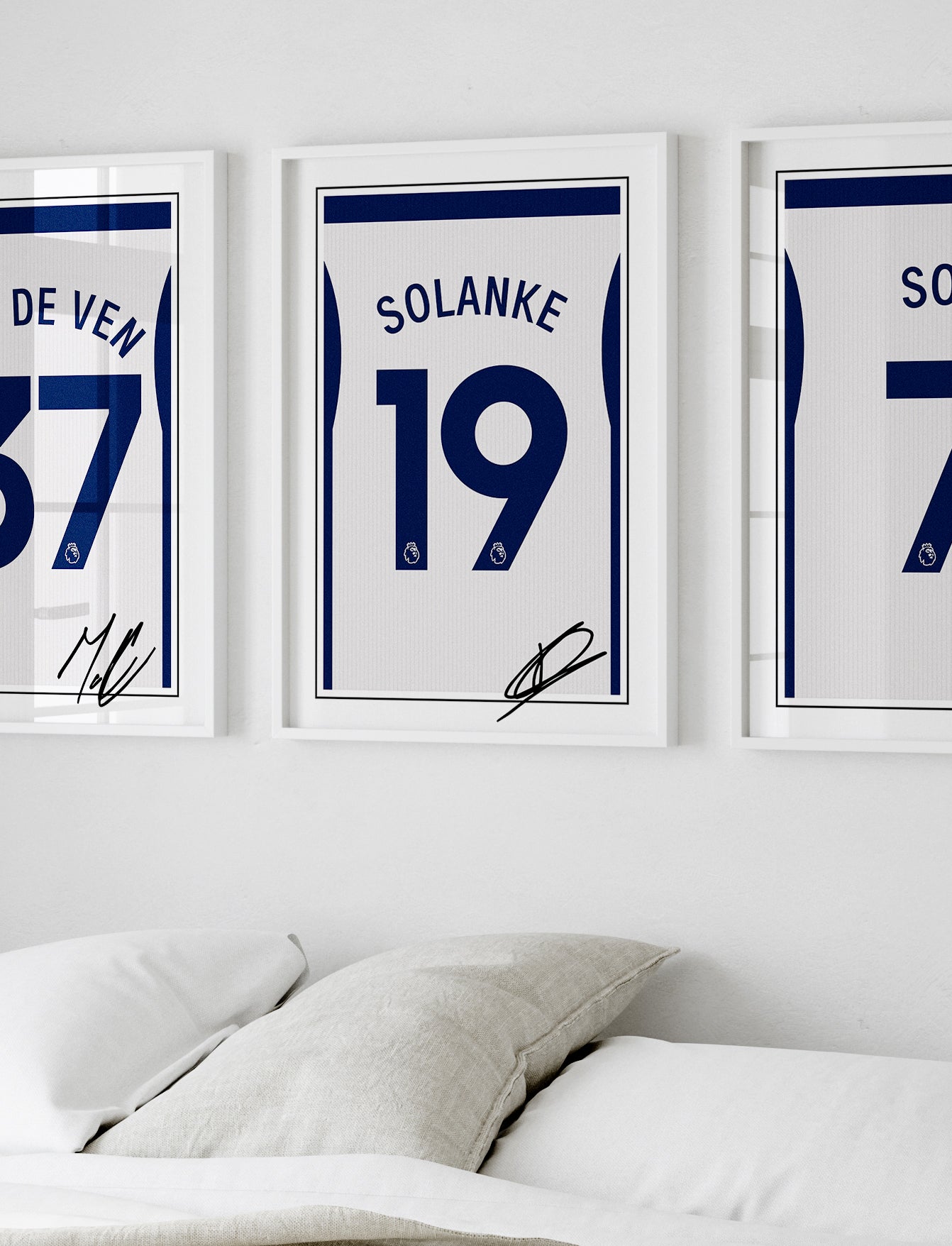 Dominic Solanke 24/25 Spurs Home Shirt Poster