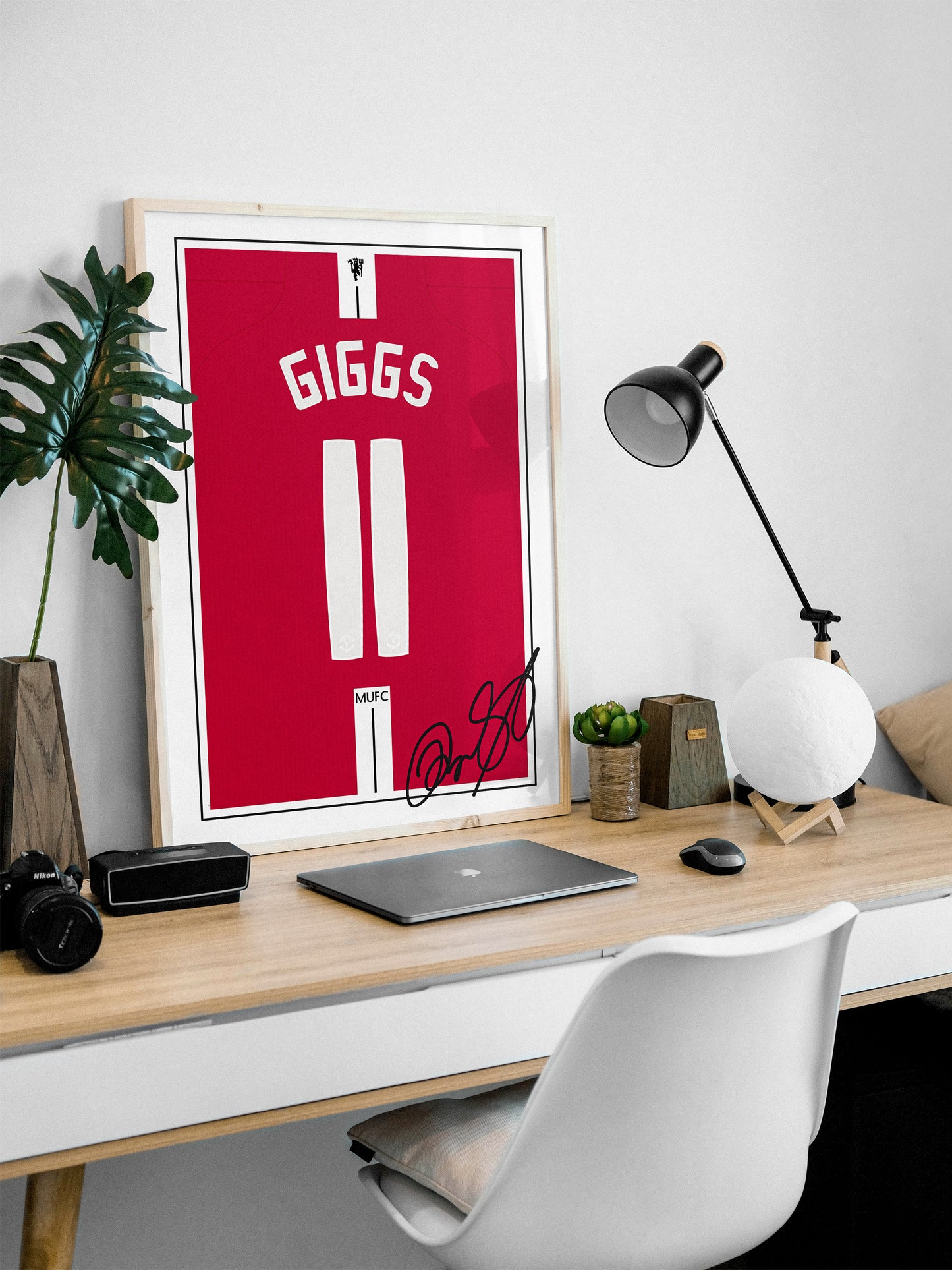 Ryan Giggs 07/08 Man Utd Classic Home Shirt Poster