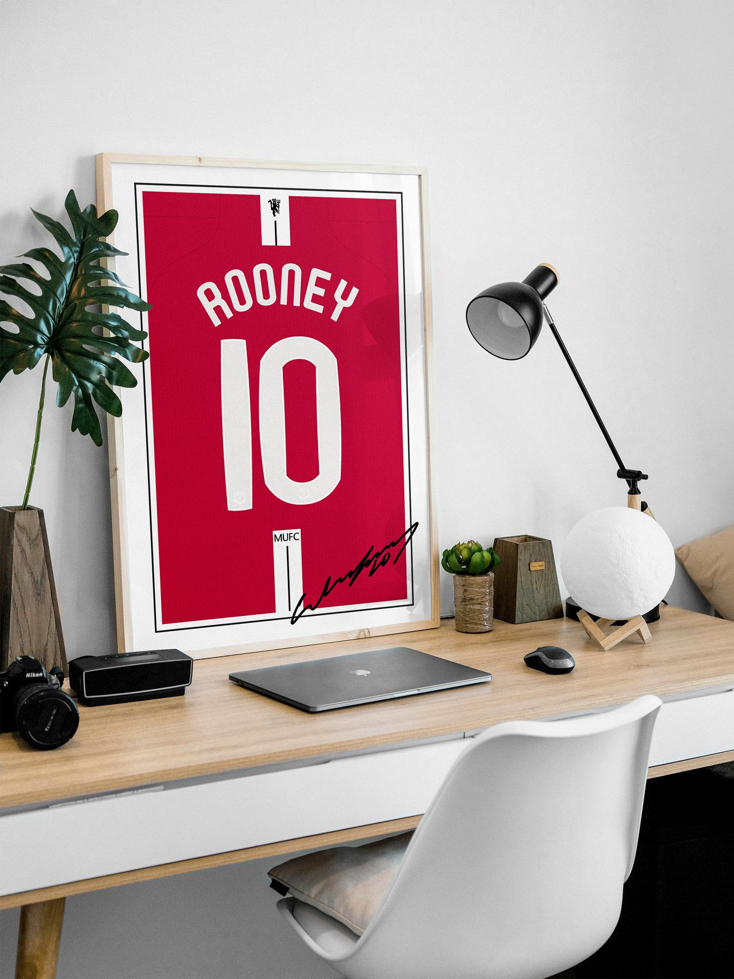 Wayne Rooney 07/08 Man Utd Classic Home Shirt Poster