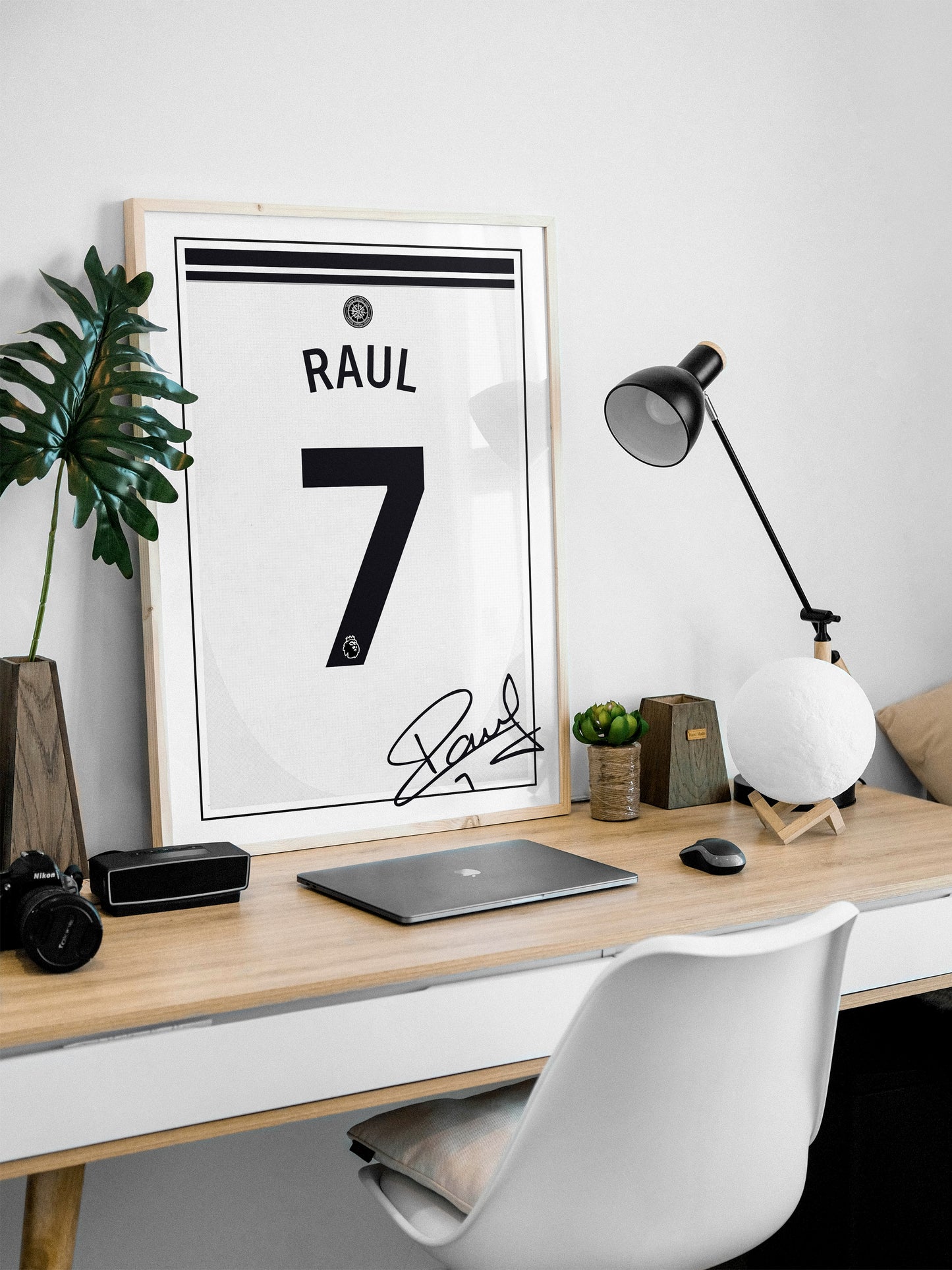 Raul Jimenez 24/25 Fulham Home Shirt Poster