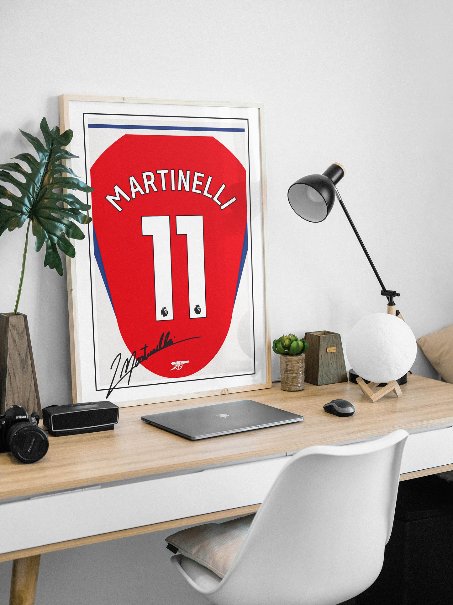 Gabriel Martinelli 24/25 Arsenal Home Shirt Poster